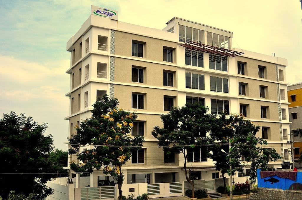 The Palazzo Hotel Hyderabad Bagian luar foto